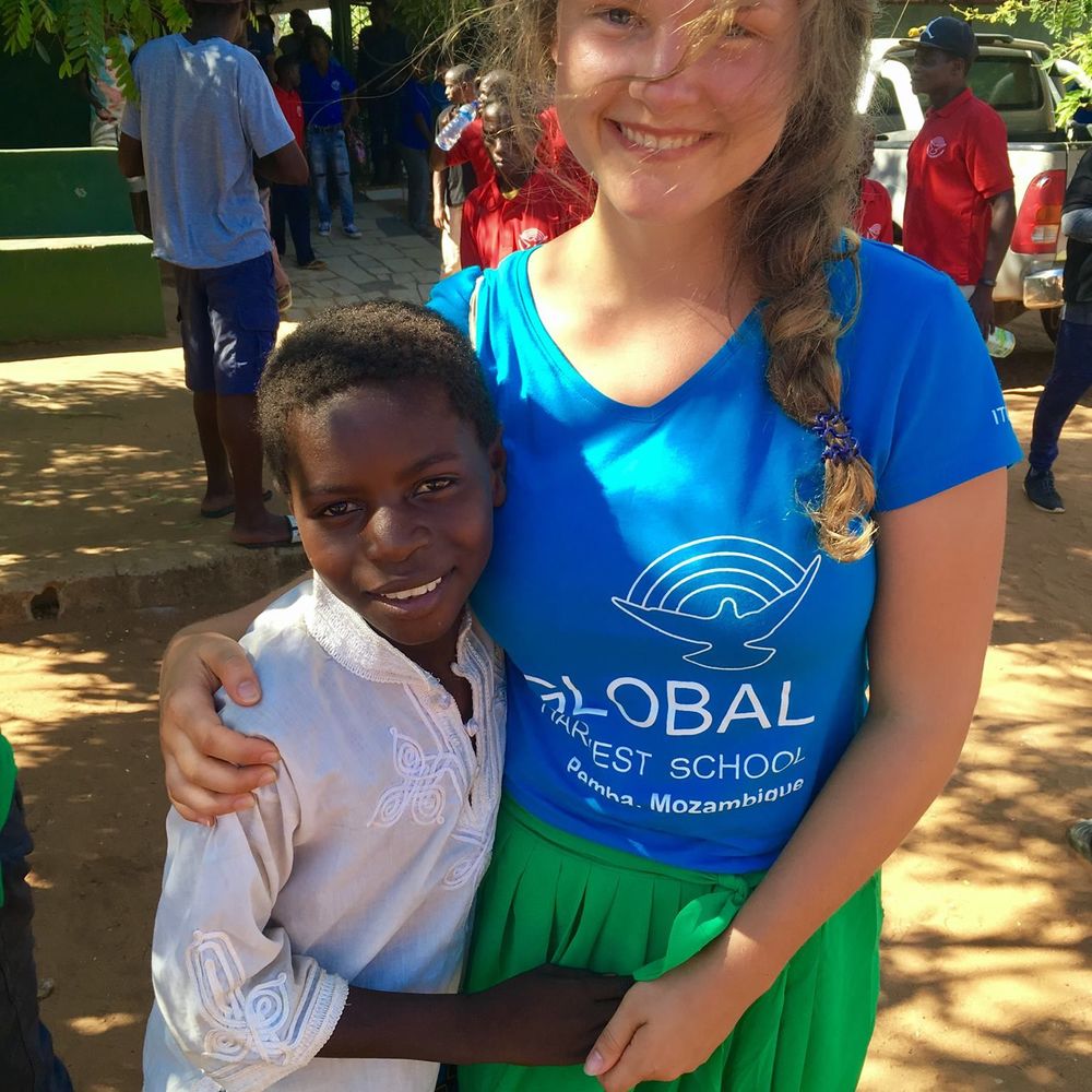 Meet your Posher, Monika